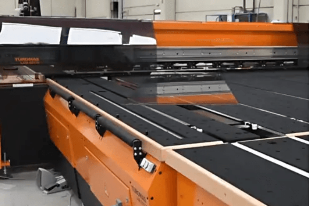 TUROMAS: LAM 600 Automatic Glass Rotation